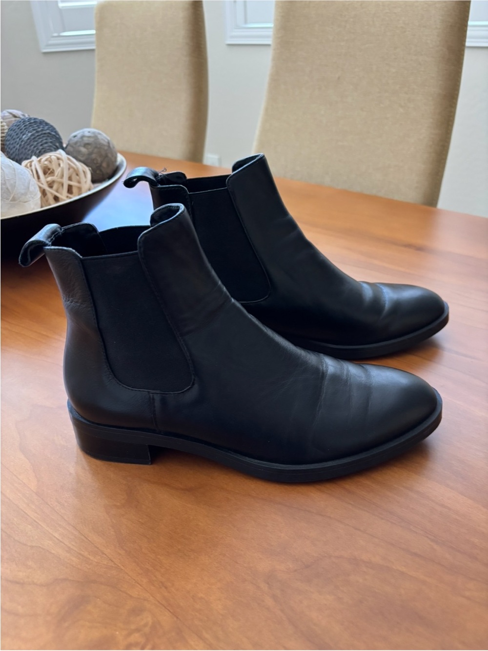 Zara black Chelsea  low heel ankle boots Sz 38 7.5